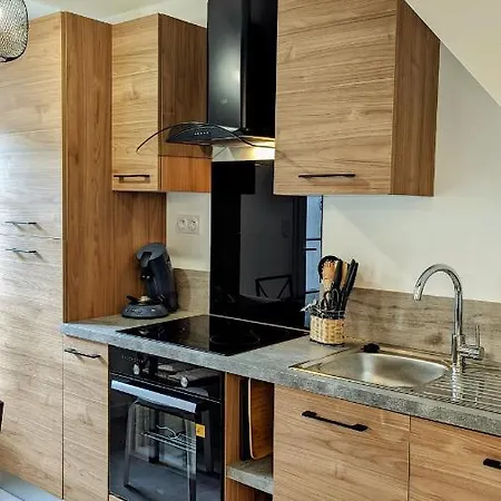 L'echoppe D'elise Nyaraló